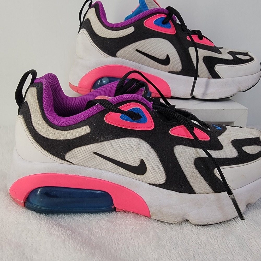 Nike Air Max 200 White Hyper Pink Black AT5630-100 - Youth SIZE 4Y - Picture 11 of 17